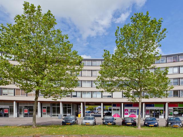 Appartement te huur in Alphen Aan Den Rijn, Zuid Holland