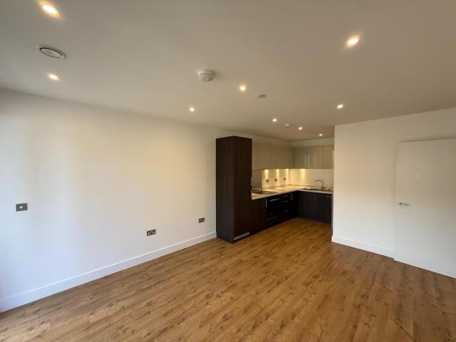Apartment for rent in Colindale, Greater London