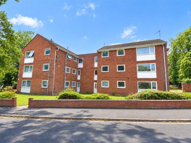 Apartment for rent in Claughton, Oxton