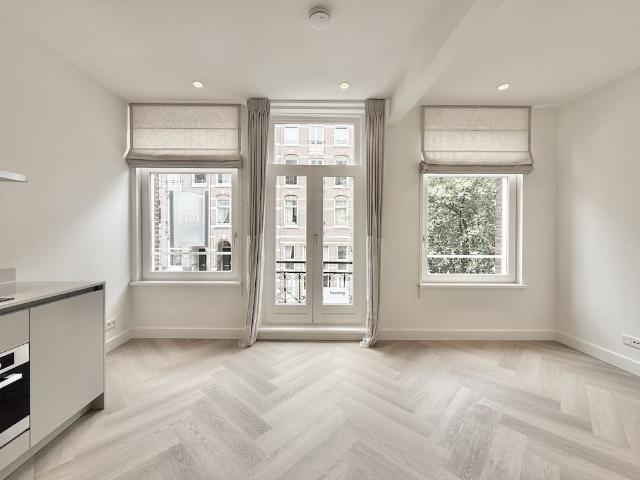 Appartement te huur in Zuid, Amsterdam