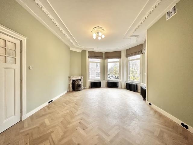 Appartement te huur in Zuid, Amsterdam