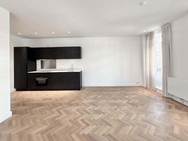 Appartement te huur in Zuid, Amsterdam
