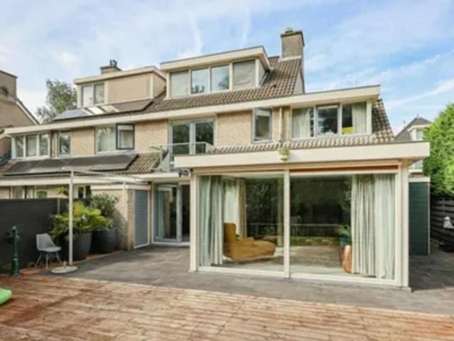 Appartement te huur in Sloten, Amsterdam