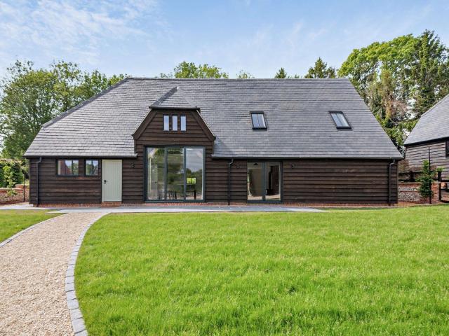 Apartment for rent in Barton Stacey, Hampshire