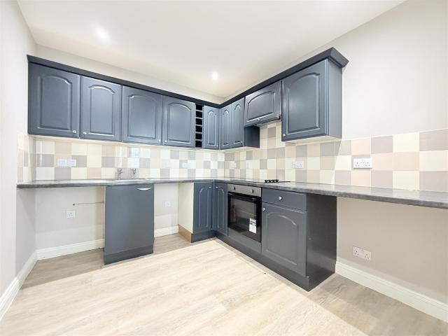 Apartment for rent in Millbay, Mount Wise