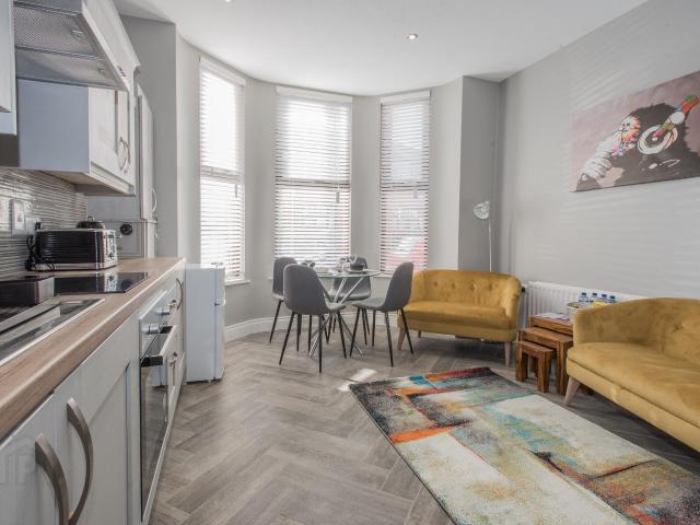 Apartment for rent in Queen's Quarter, Northern Ireland