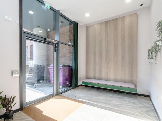 Apartment for rent in Bromley-by-Bow, Poplar Grove