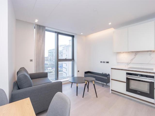 Apartment for rent in Paddington, Greater London