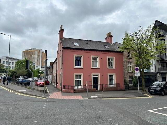 Apartment for rent in Queen's Quarter, Northern Ireland