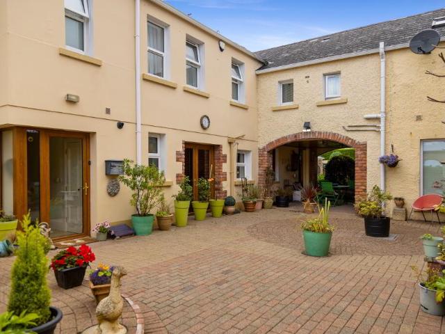 Apartment for rent in Shantallow, Londonderry