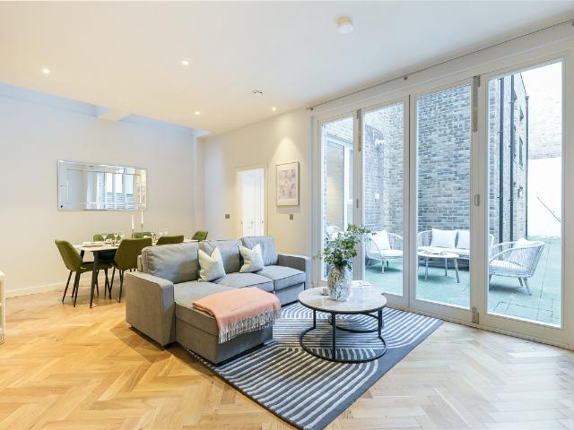 Apartment for rent in Chalk Farm, Greater London