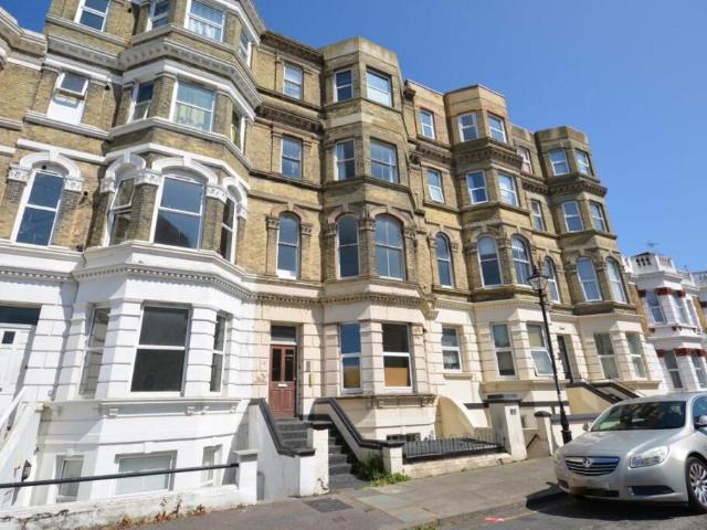 Apartment for rent in Cliftonville West, Acol