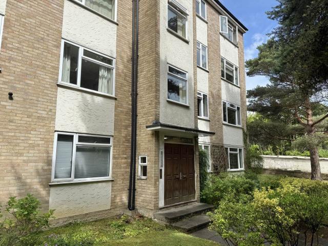 Apartment for rent in St James, Sandown Park