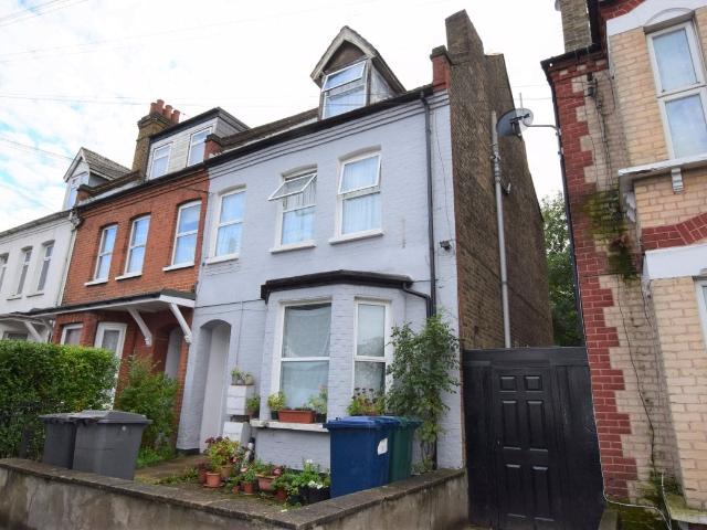 Apartment for rent in Golders Green, Greater London