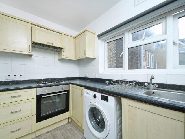Apartment for rent in London Borough of Ealing, Greater London