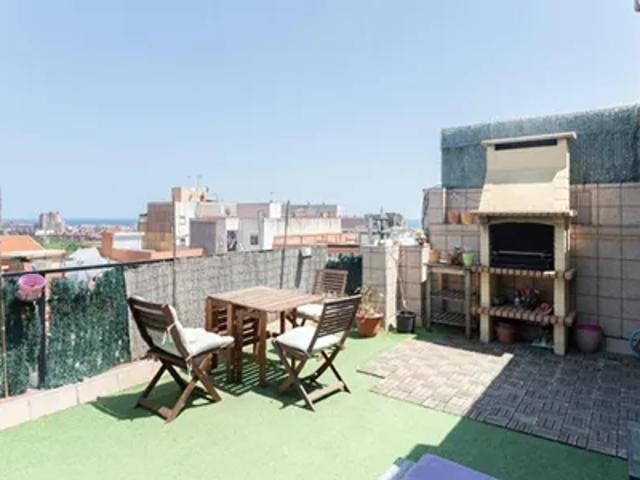 Apartamento en alquiler en la Salut, Badalona