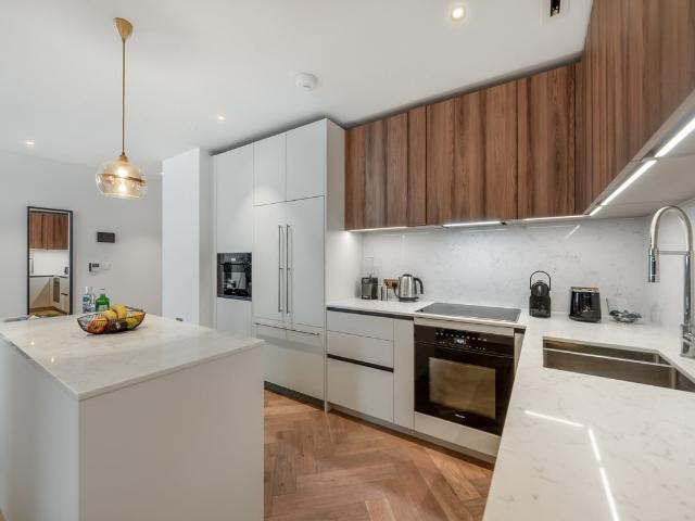 Apartment for rent in Marylebone, Greater London