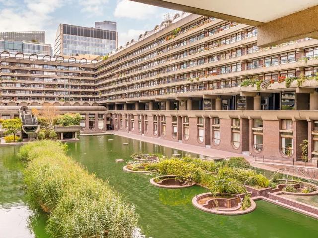 Apartment for rent in Lyons, Greater London