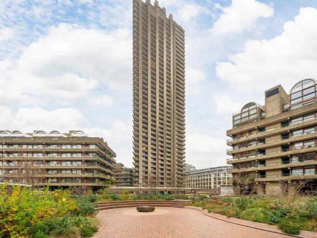 Apartment for rent in Lyons, Greater London