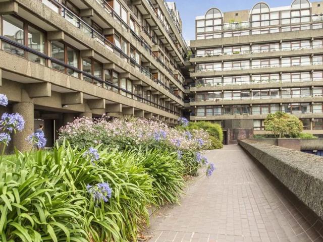 Apartment for rent in Finsbury, Greater London