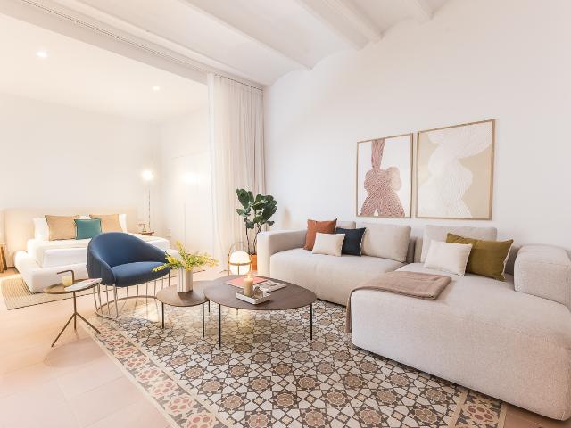 Apartamento en alquiler en Ciutat Vella, Barcelona