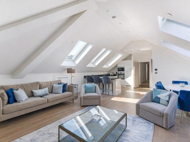 Apartment for rent in Chelsea, Greater London