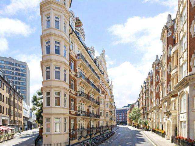Apartment for rent in Chelsea, Greater London