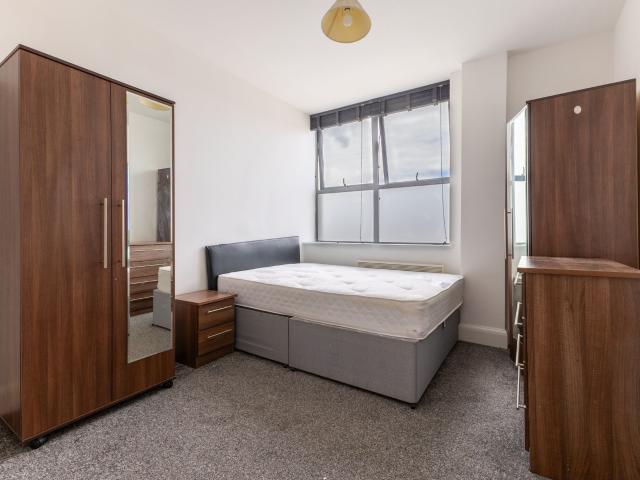 Apartment for rent in Whitley, Reading