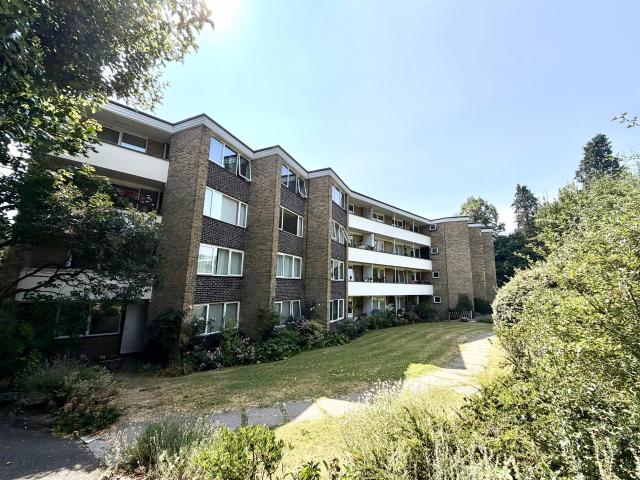 Apartment for rent in Bassett, City Of Southampton