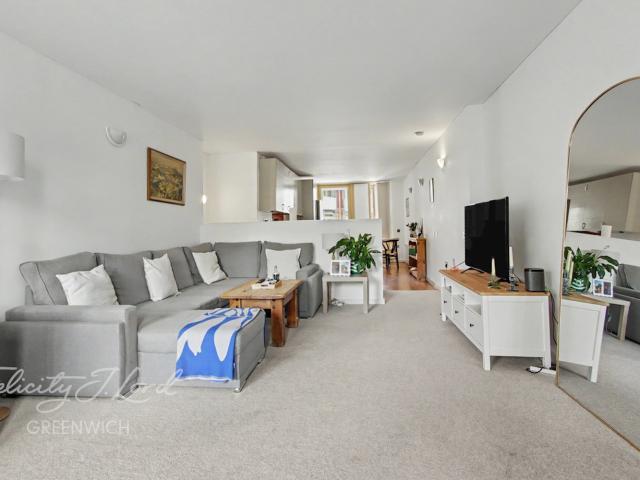 Apartment for rent in East Greenwich, Greater London