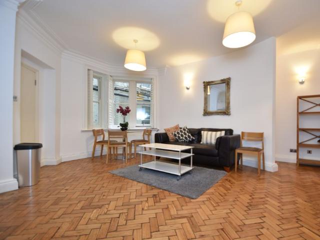 Apartment for rent in Saint Giles, Bloomsbury