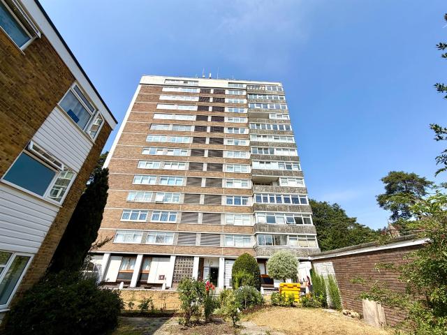 Apartment for rent in Glen Eyre, City Of Southampton