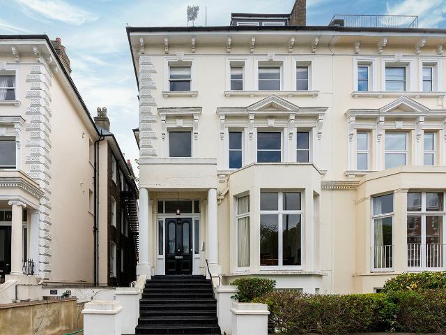 Apartment for rent in Chalk Farm, Greater London