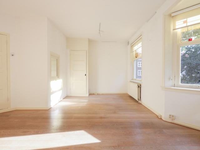 Appartement te huur in Zuid, Amsterdam