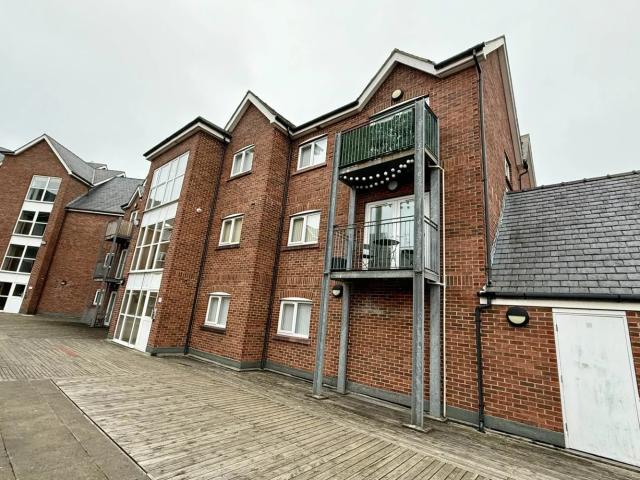Apartment for rent in Warrington