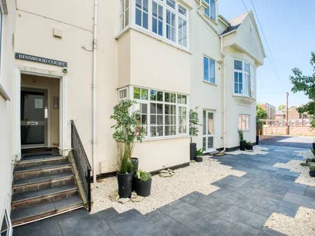 Apartment for rent in Milverton, Green Close