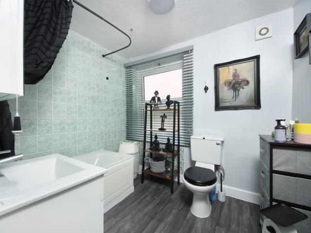 Apartment for rent in London Borough of Ealing, Greater London