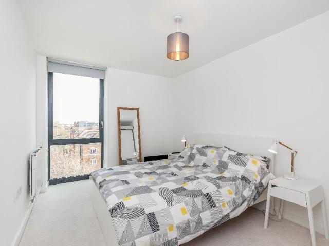 Apartment for rent in Shepherd's Bush, Greater London