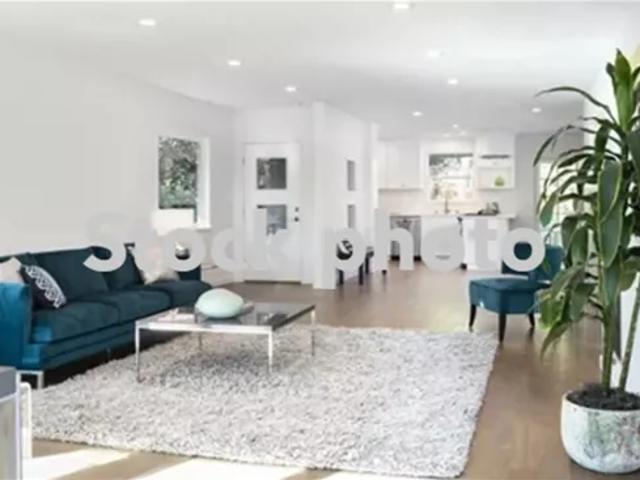 Apartment for rent in Bolton Apartment for rent in Bolton