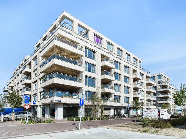 Appartement te huur in Oost, Amsterdam