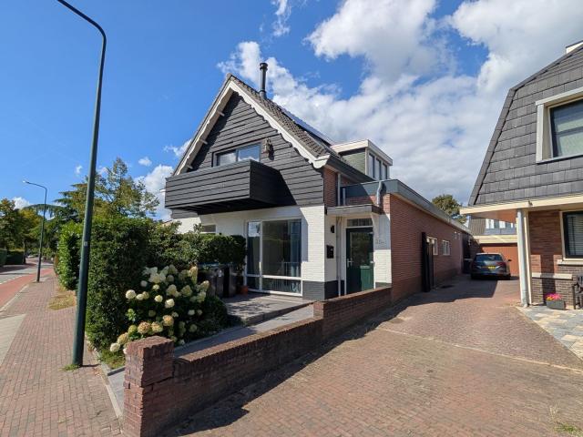 Appartement te huur in Huizen, Noord Holland