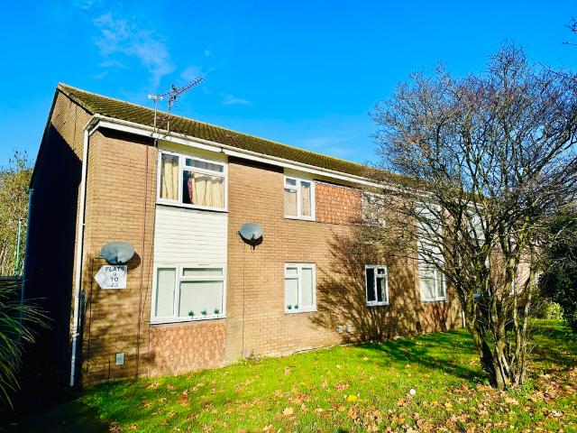 Apartment for rent in Bearwood, Poole