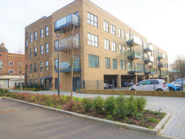 Apartment for rent in Watford Rural, Batchworth