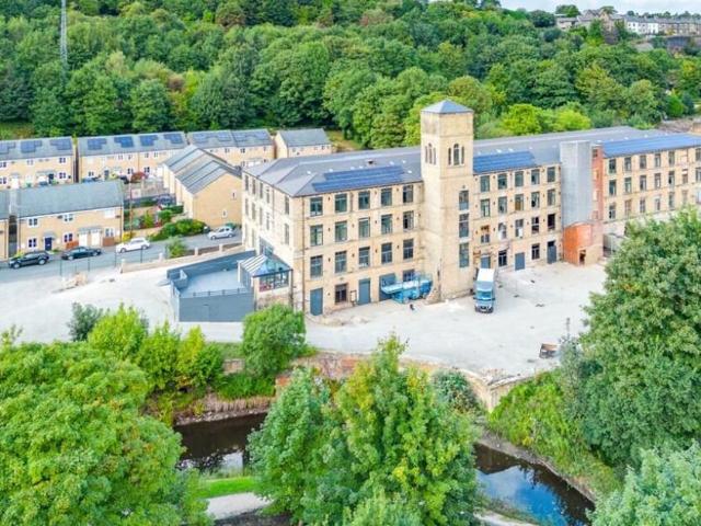 Apartment for rent in Cowlersley, Quarmby