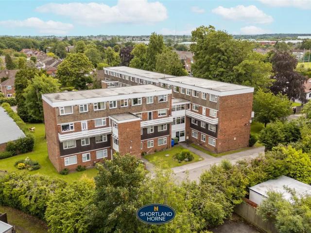 Apartment for rent in Whoberley, West Midlands