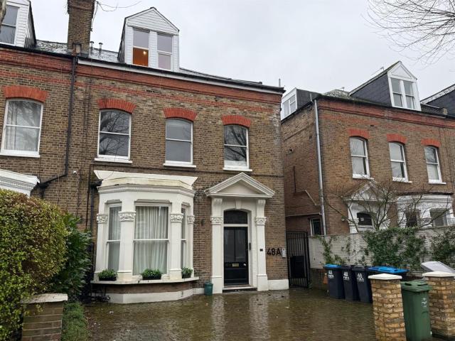 Apartment for rent in Brondesbury, Isle Of Man