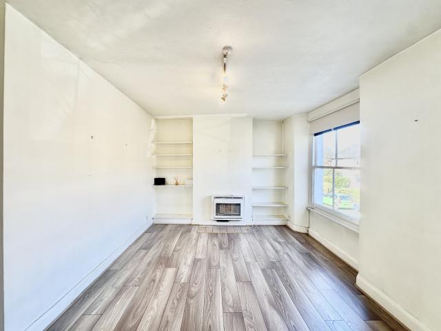 Apartment for rent in Fulham, Sands End