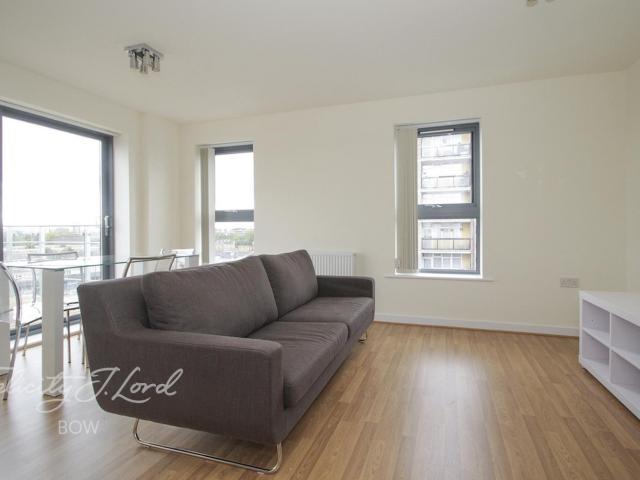 Apartment for rent in Mile End, Greater London