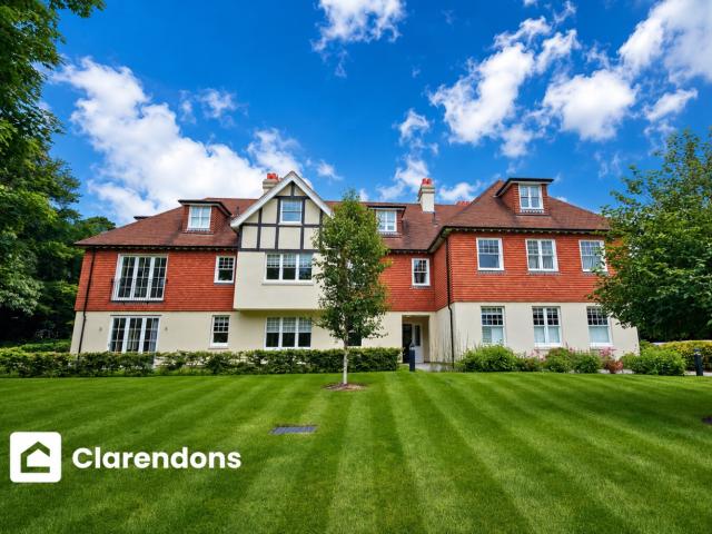 Apartment for rent in South Park, Red Hill