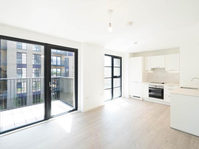 Apartment for rent in Motspur Park, Greater London